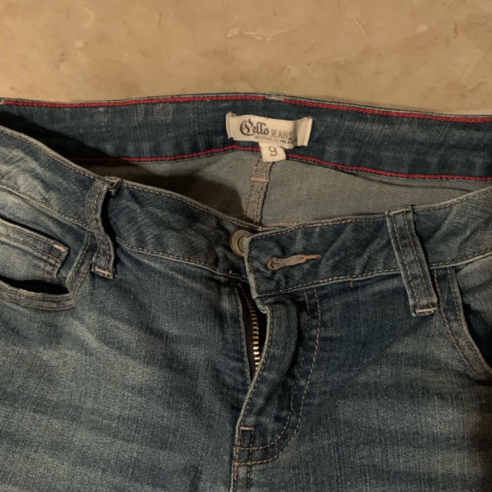 Jeans - Picture 2 of 4